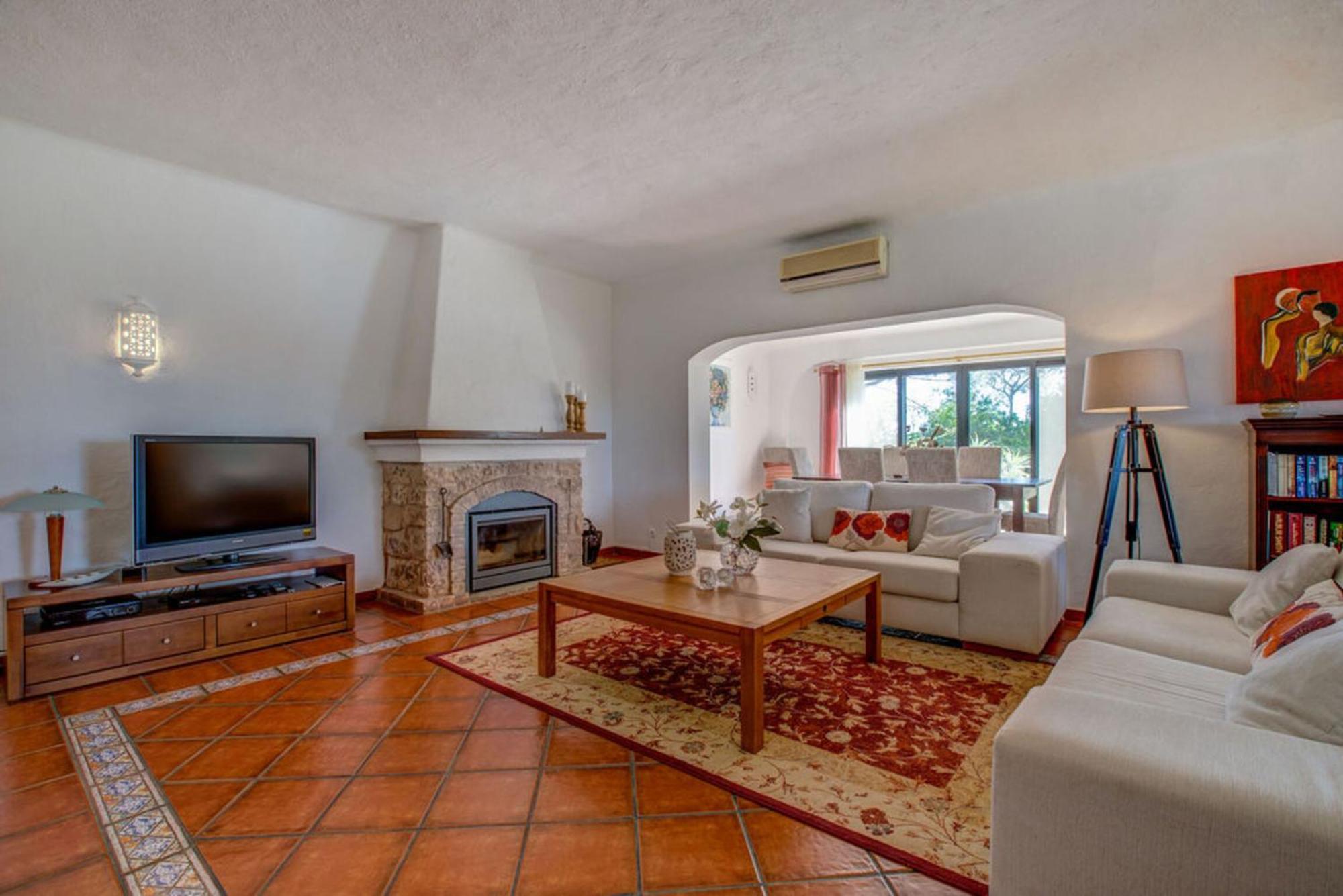 Villa Barlavento - Stunning 4-Bedroom Villa With Tennis Court カルヴォエイロ エクステリア 写真